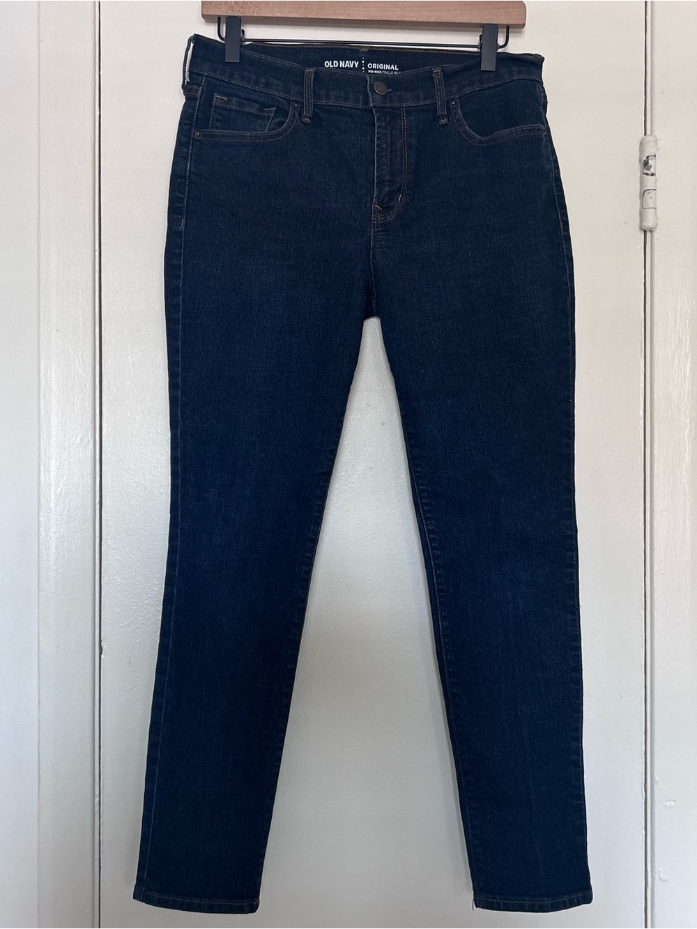 Old Navy Original Mid-Rise Dark Wash Jeans